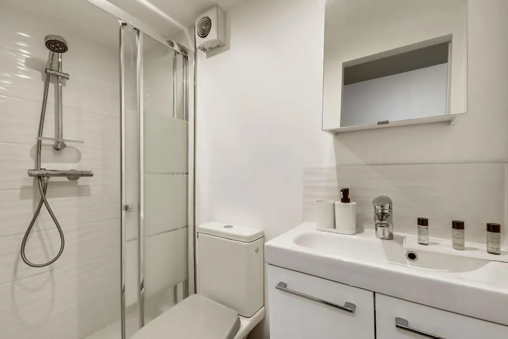 Apartment Amazing Loft 4p- Republique *